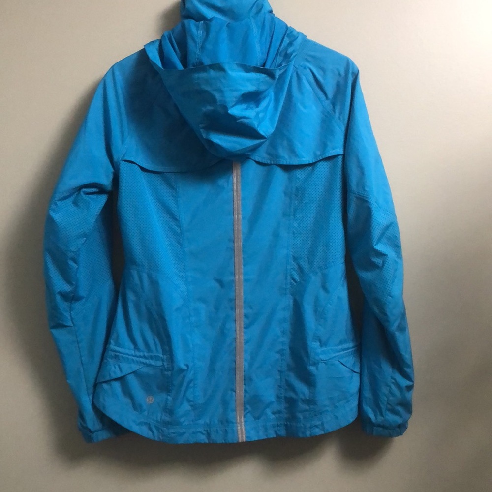 Lululemon jacket - Picture 4 of 5